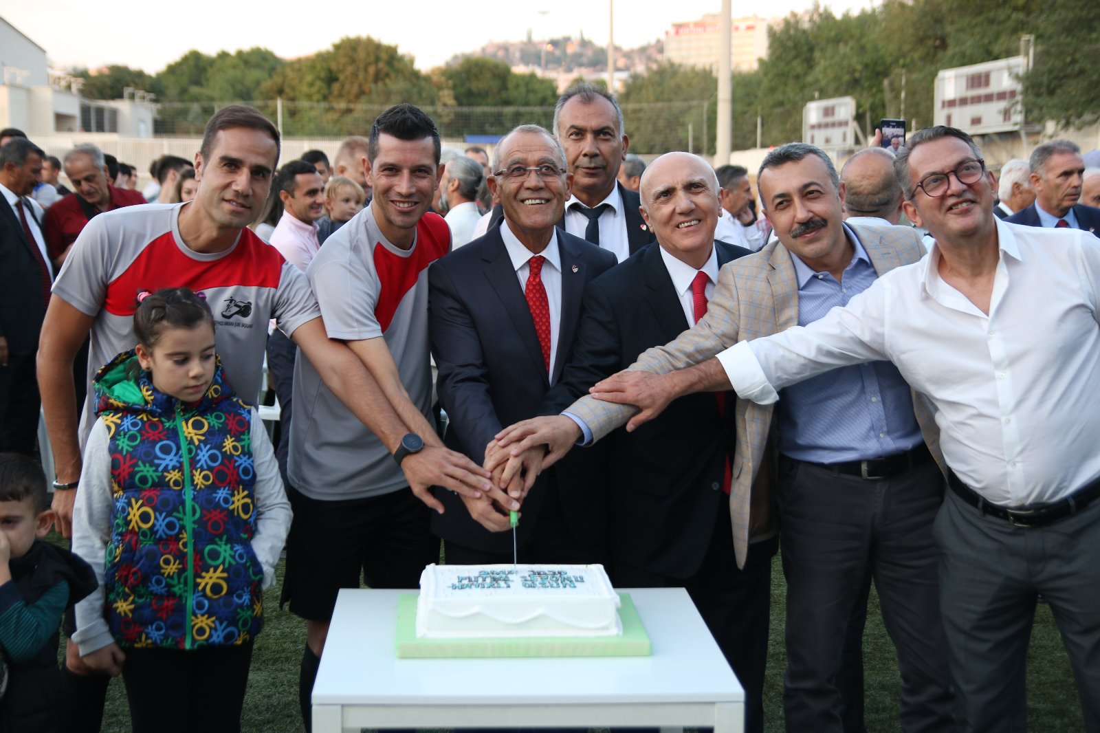 Ankara Şubemi̇z 2019-2020 Futbol Sezonunu A&Ccedi̇l;Tı..!!!