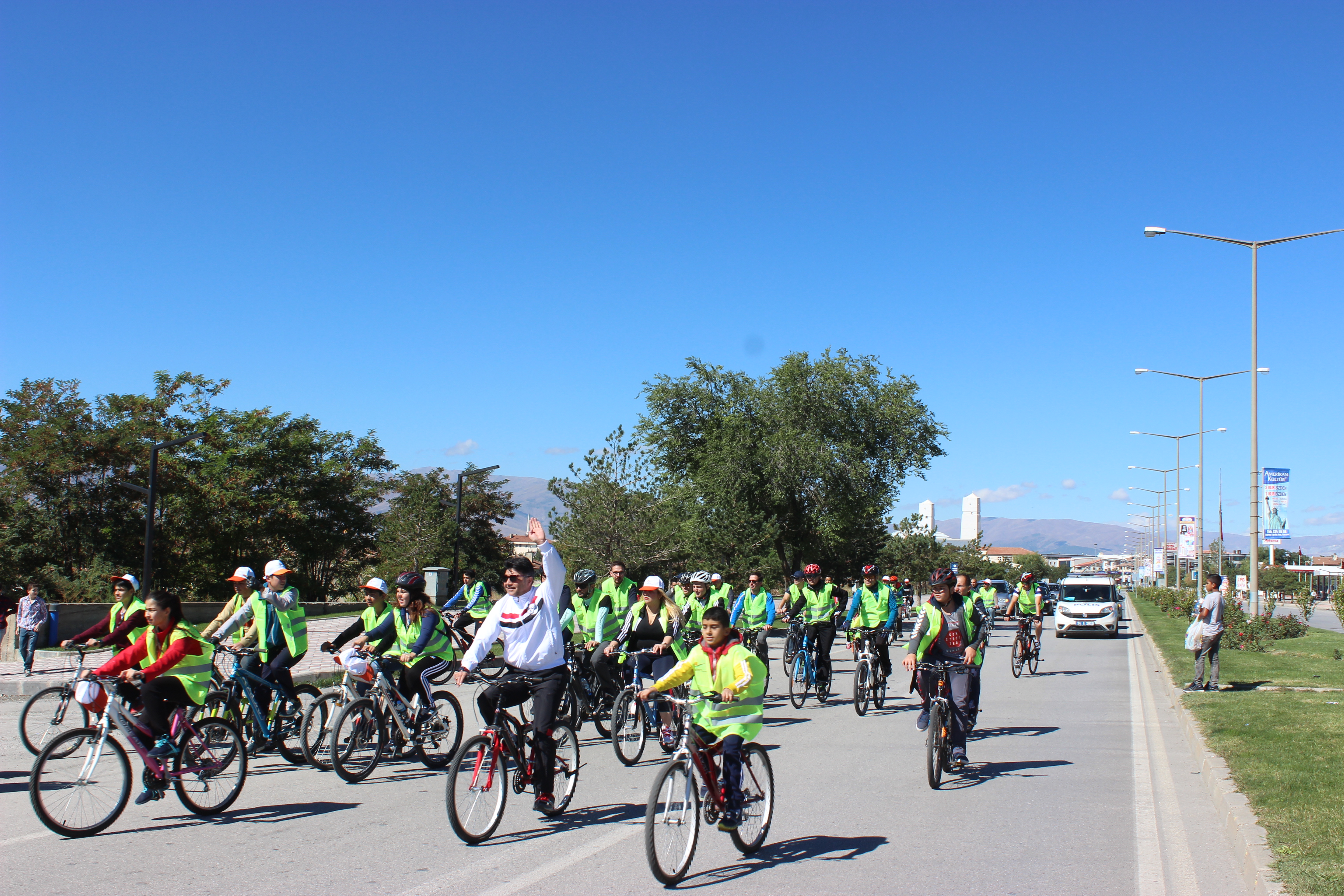 Genel Merkez Yönetim Kurulu Üyesi Genel Sayman Ömer AKYÜREK Erzincan da Bisiklet Yürüyüşüne Katıldı..!!